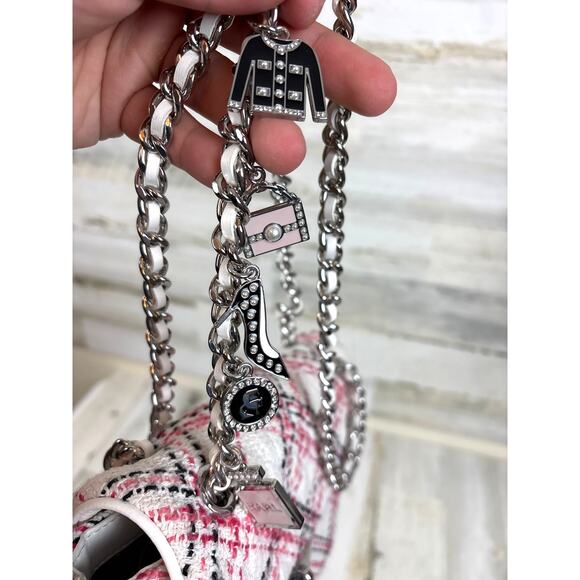 Karl Lagerfeld Women’s Lafayette Pink Plaid Leather Fabric Shoulder Bag NEW - Picture 3 of 9